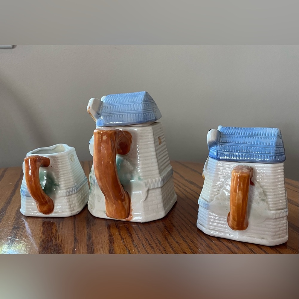 Dutch Windmill Tea Set - Picture 3 of 5